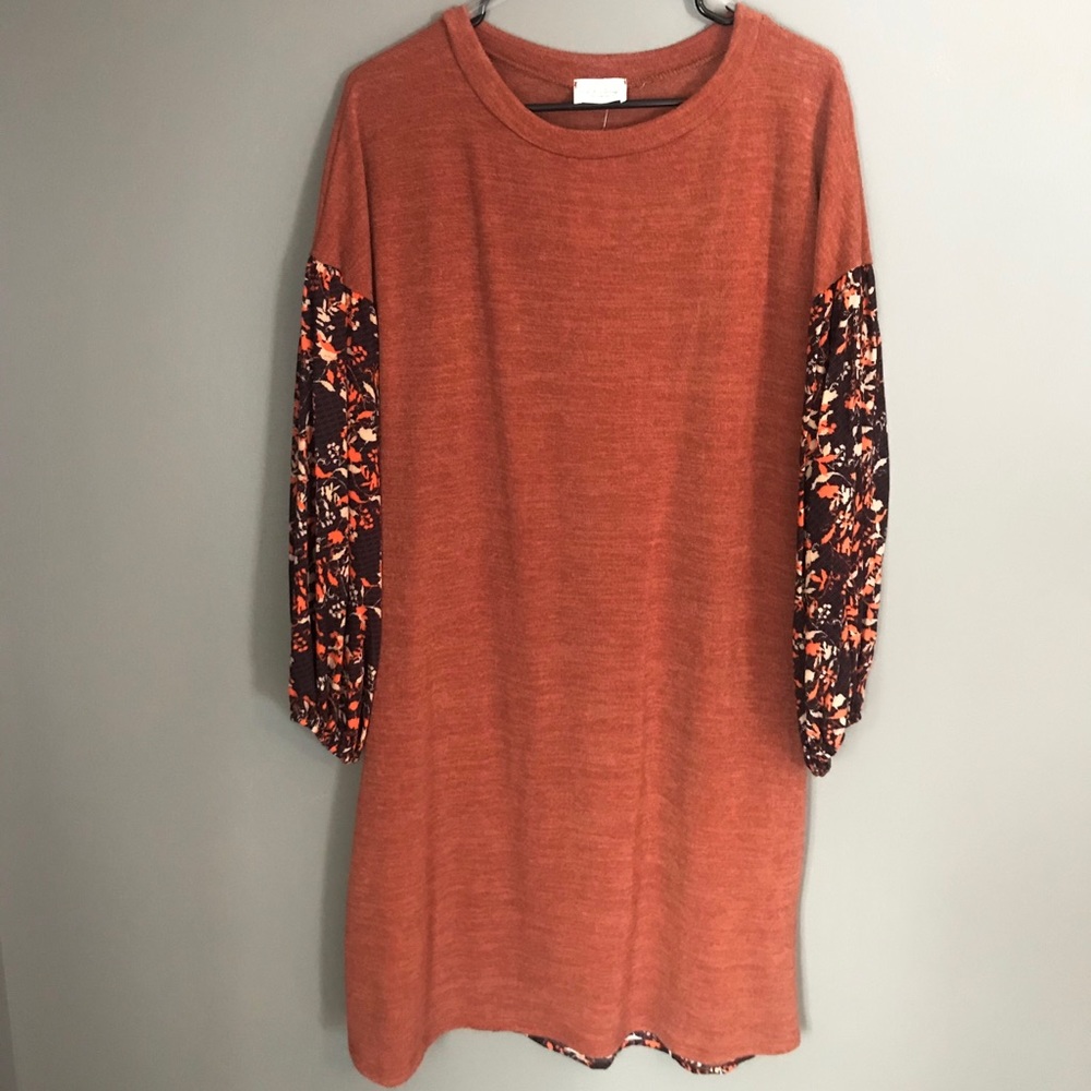 NWT Rust colored floral dress Size S